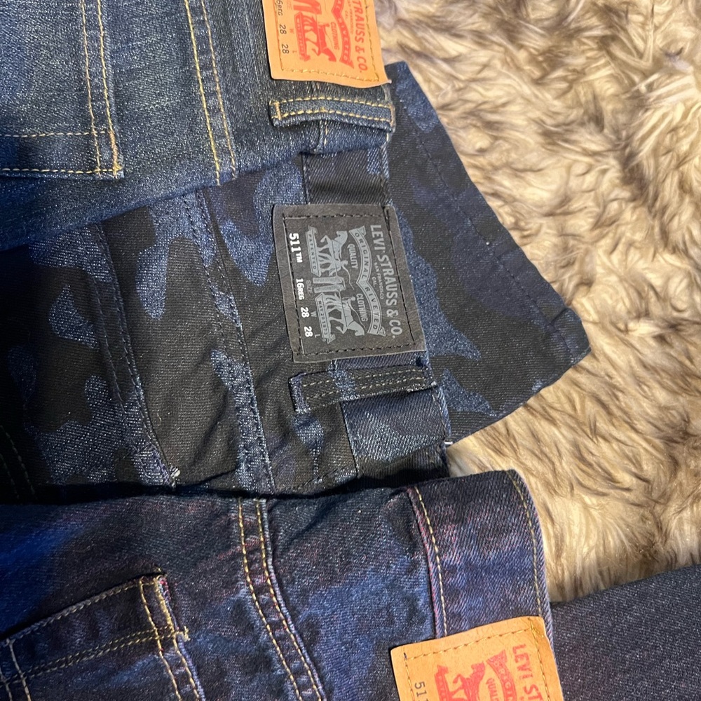 Levi's (new w/tags) Dark Blue (511s)Slim Jeans(3 pr) for BOYS Sz 16R - Picture 3 of 10